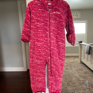 Columbia Fleece Jumpsuit: 18-24 months